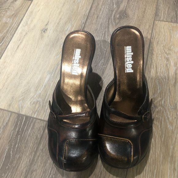 Unlisted Slip On Shoes - Picture 3 of 7